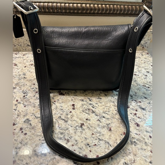 Vintage Coach 9951 Patricia's Legacy Leather Messenger Bag  Crossbody Black - Picture 2 of 11